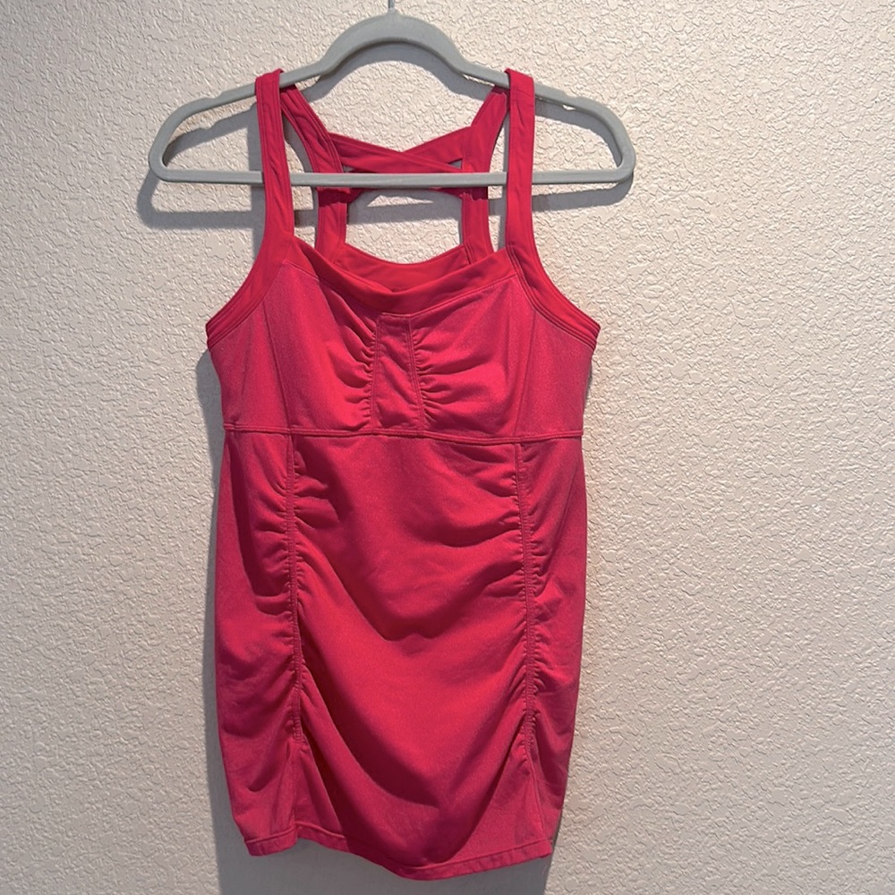 Athleta Tank with built in bra - size L magenta
